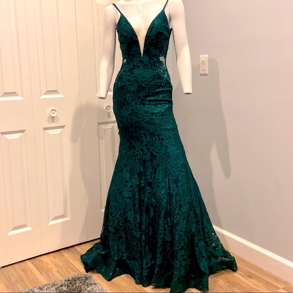 SIZE 0 La Femme Hunter Green Mermaid Dress